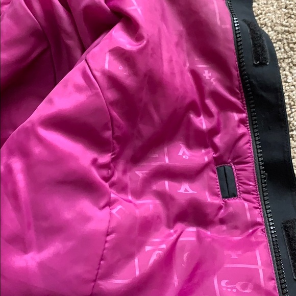 Burton Winter Jacket - Picture 7 of 16